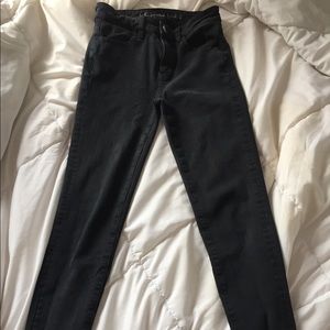 American Eagle black “Hi-Rise jegging”